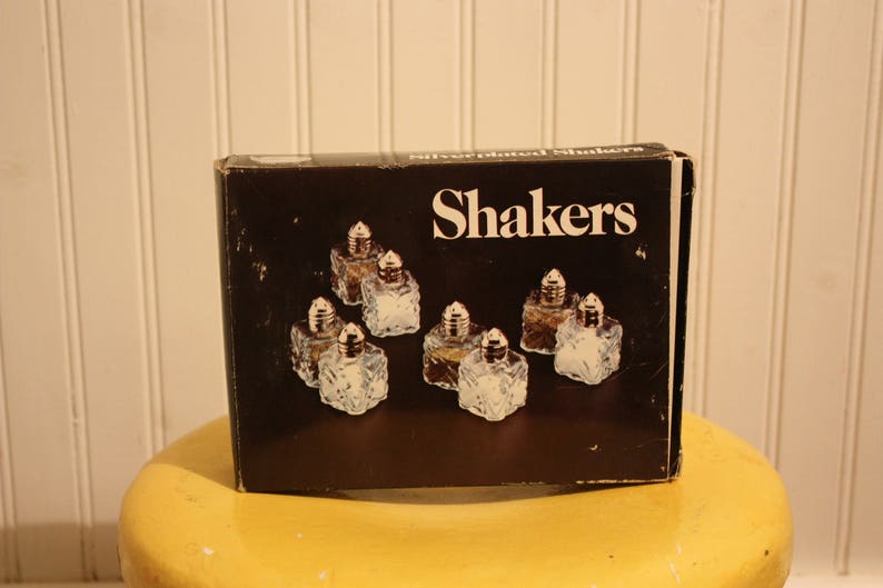 Silverplate Holiday Tableware Leonard Silver Salt Shakers Eight Individual Salt Shakers Mid Century Salt and Pepper Pressed Glass