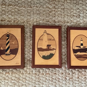 ジェフ・ネルソン作、ハッテラス、モントーク、ナンタケットのハドソン川灯台を象嵌した額入り写真3点