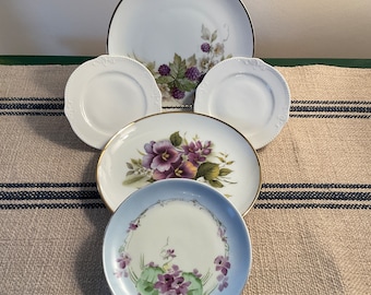 5 Vintage China Plates for Wall Decor, Mismatched Set of 5 Vintage Plates for Wedding or Showers, Purple and Green Floral Plates