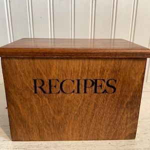 Boîte de cartes de recettes en bois vintage en deux pièces, boîte de recettes en bois rectangulaire, lettres RECIPES noires