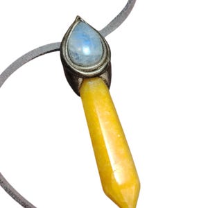 Love Live Sunshine. Golden Healer Quartz Pendant. Golden Yellow Labradorite Necklace Moonstone Jewelry w moonstone