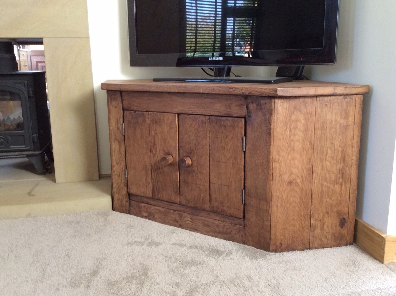 Reclaimed wood corner tv unit discount
