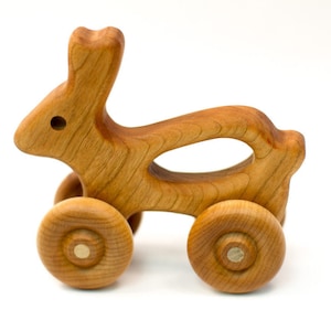 Coche de conejito - Waldorf - Montessori - Orgánico - Regalo para bebé