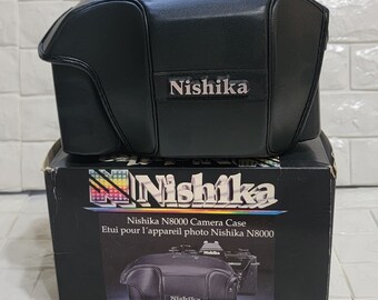 Nishika N8000 3D Lenticular Camera Twin Light 3010 Camera Case NOS