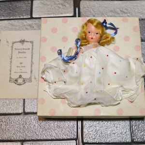 Nancy Ann Storybook Dolls Bisque Friday&#39;s Child is Loving and Giving #184 Original Box 1940s