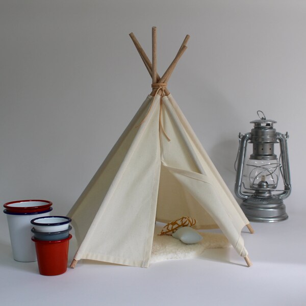 Mini teepee, tepee, tipi, wigwam  - cotton calico fabric teepee