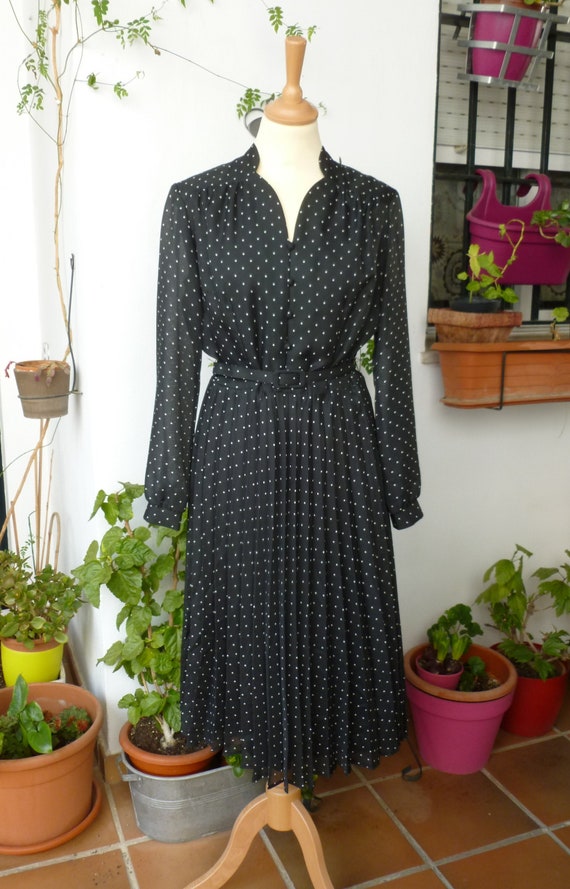 POLKA DOTS DRESS, 40's style