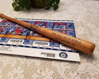 Vintage Miniature Louisville Slugger 125 Wood Baseball Bat - USSSA 1998 Girl's Pee Wee Youth World Hutchinson KS  ***Free Shipping***