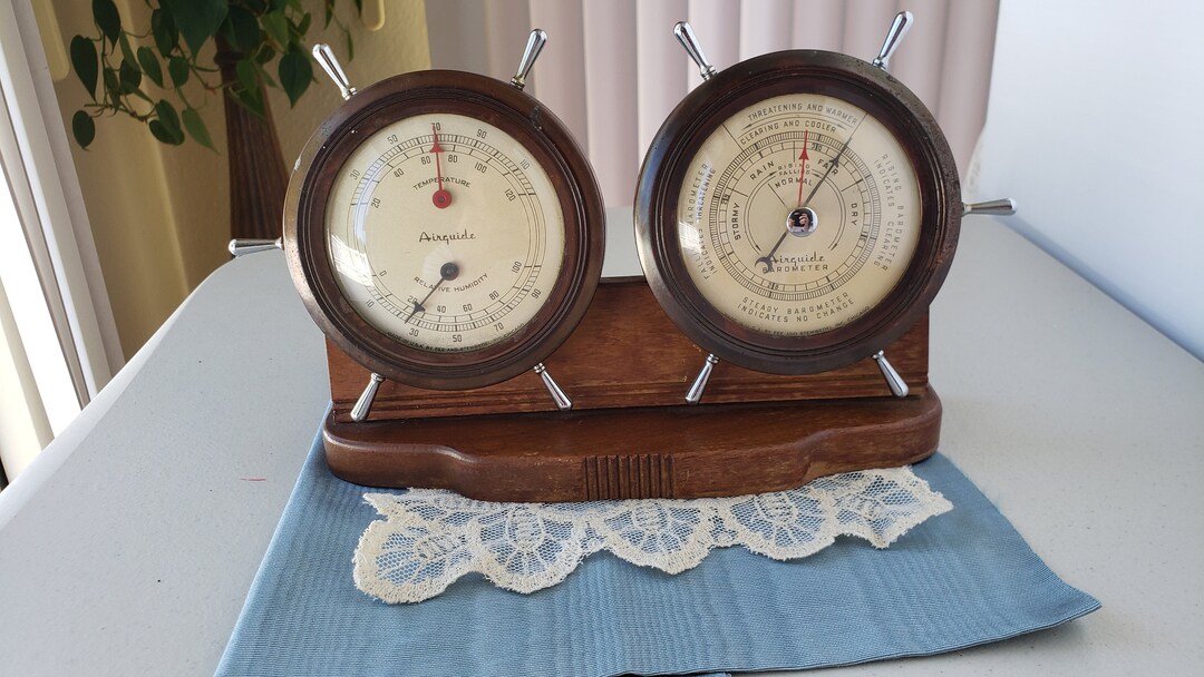 Vintage Airguide Instrument Company the Commodore and Combination Model