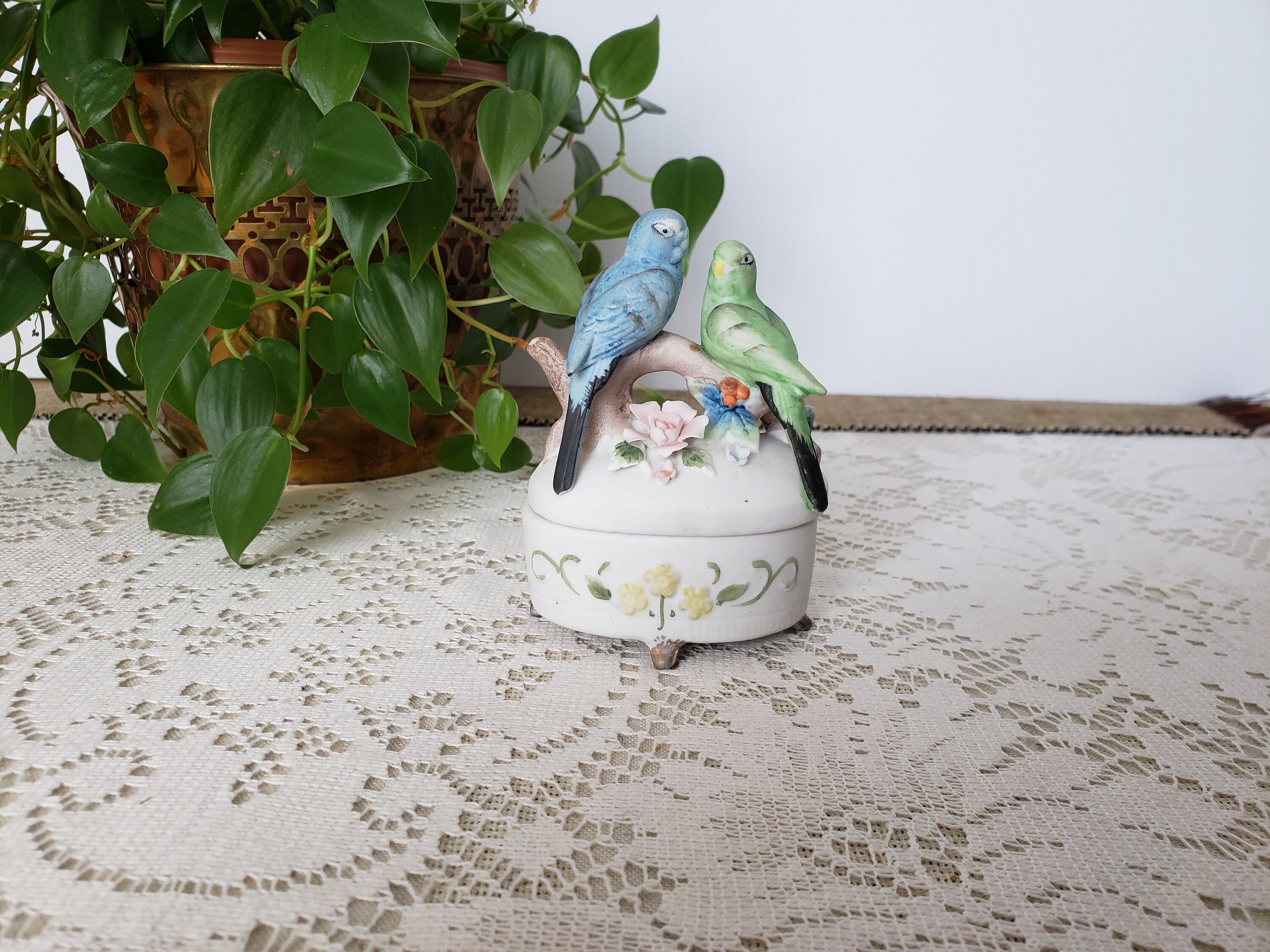 漆器 印籠 大小セット 母貝装飾 城端蒔絵飾箱「四葩」(十六代 小原治五右衛門)｜ギャラリージャパン