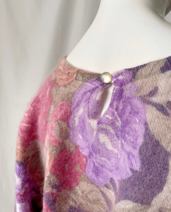 Vintage 90s Pastel Floral Wool Sweater - image 4