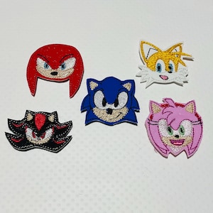 Cartoon feltie, hog feltie, vinyl feltie, set of 4 of one style