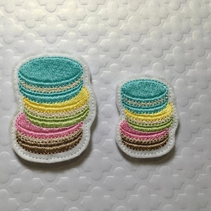 Macaron feltie, cookie feltie, stack of macarons, set of4 of one style