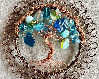 Vintage Bronze Etz Chaim Iridescent Agua Woman's Beaded Wire Kippah
