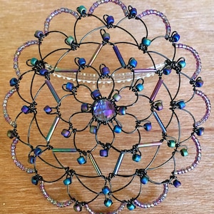 Women&#39;s Beaded Wire Galaxy Kippah
