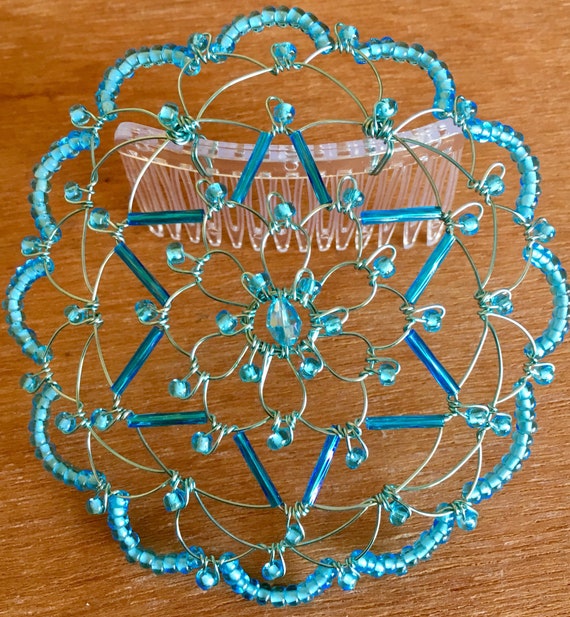 Ice Blue Beaded Wire Kippah, Woman's Yarmulke