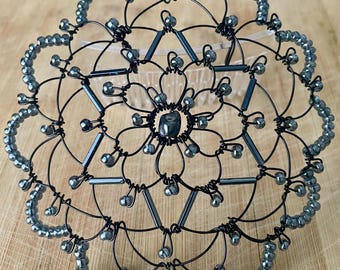 Black and Gunmetal Luster Colored Star of David Women's Beaded Wire Kippah