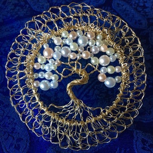 Women&#39;s Gold Wire Etz Chaim Kippah