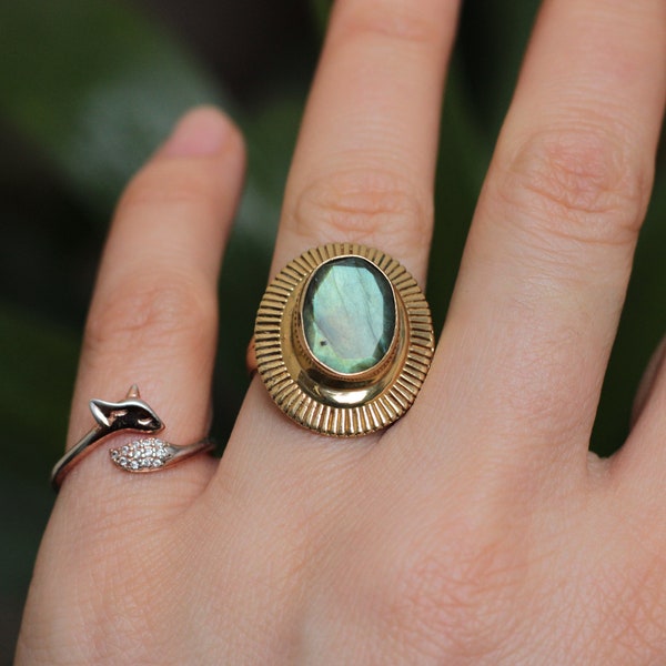 Bague Labradorite Soleil en Laiton, fait en Inde! Soleil Protecteur....