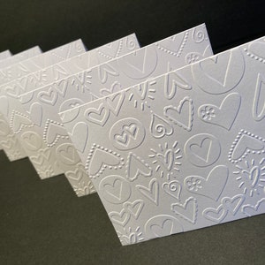 Tarjetas y sobres en relieve de corazón con sellos de sobre, tarjetas de corazón en relieve, tarjetas y sobres en relieve hechos a mano en blanco, conjunto de 6
