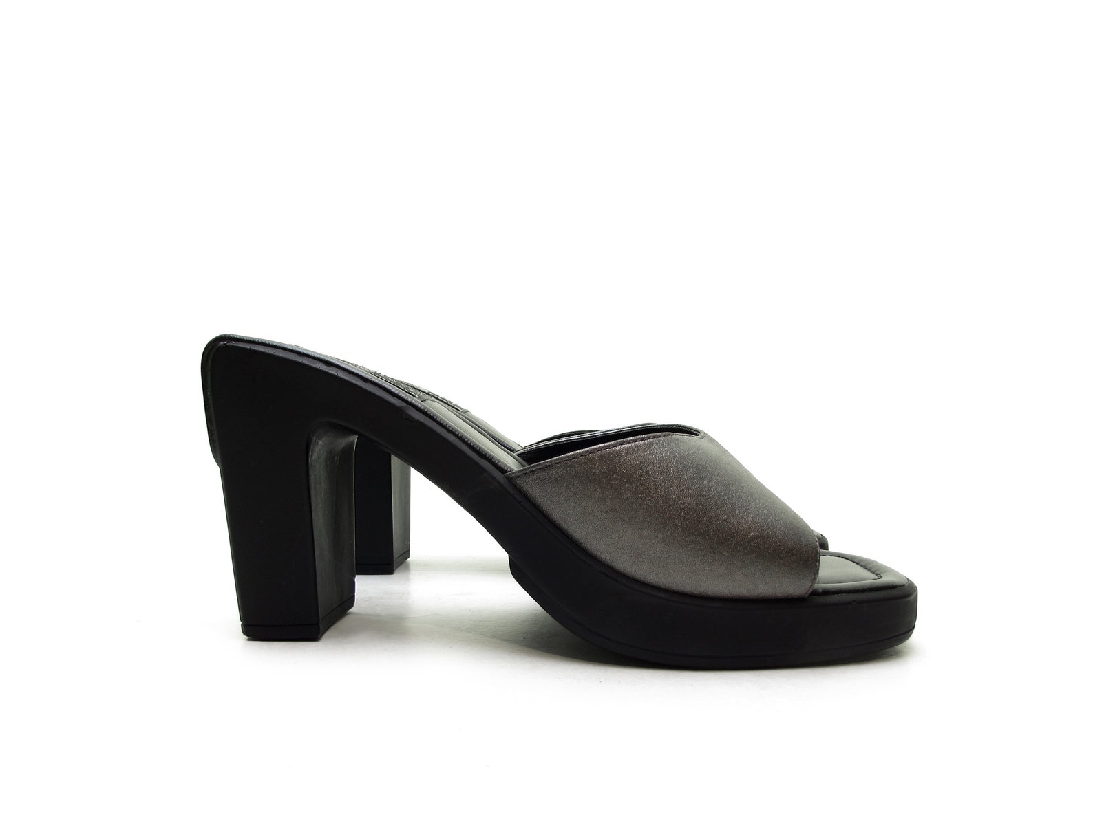 90s square heels