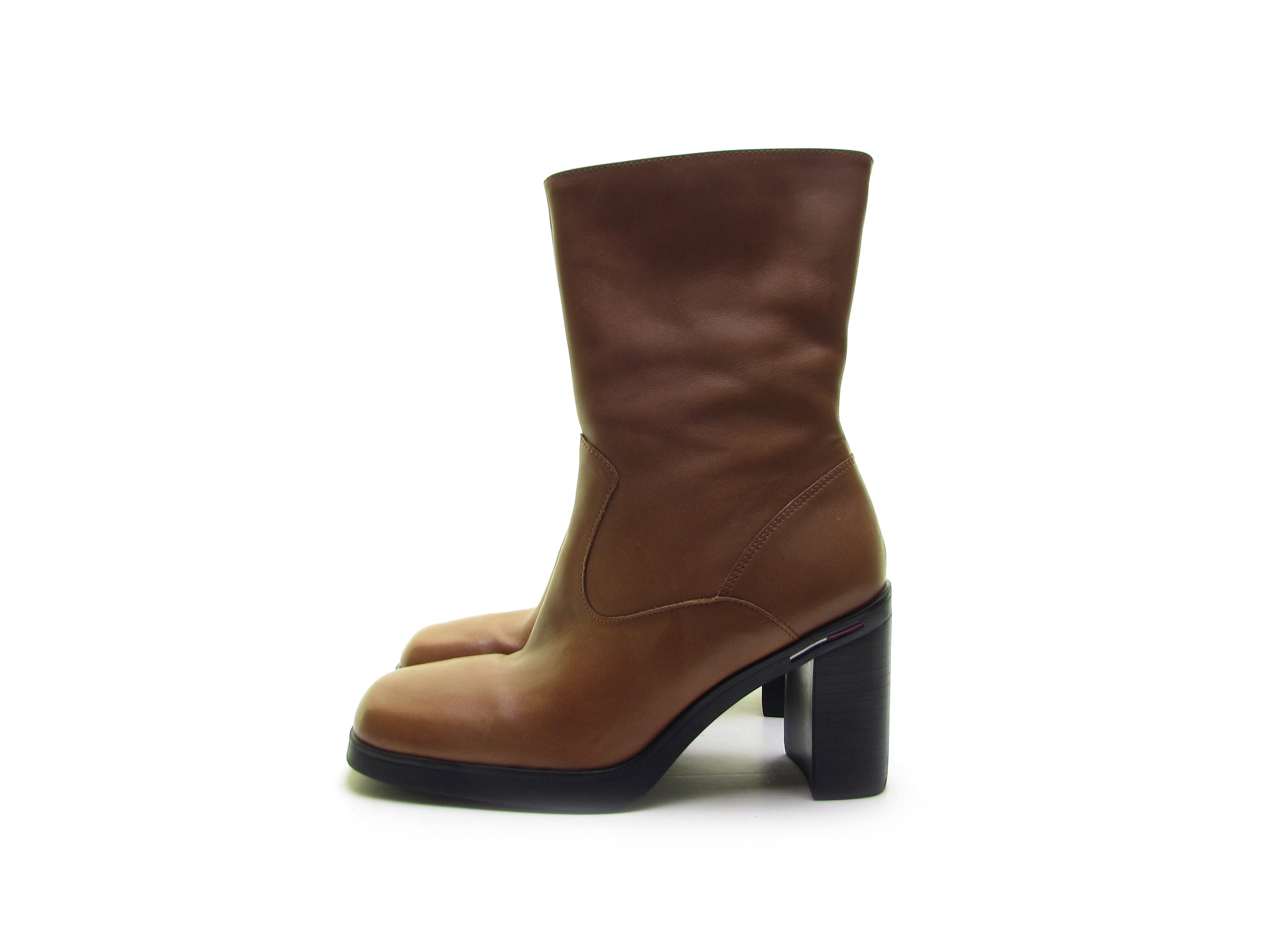 tommy hilfiger platform boots