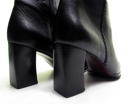 Etienne Aigner 90s black leather boots square toe