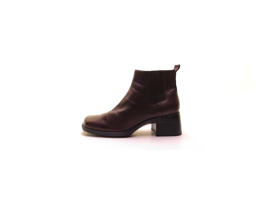 chelsea boots leather boots rubber soles brown lea
