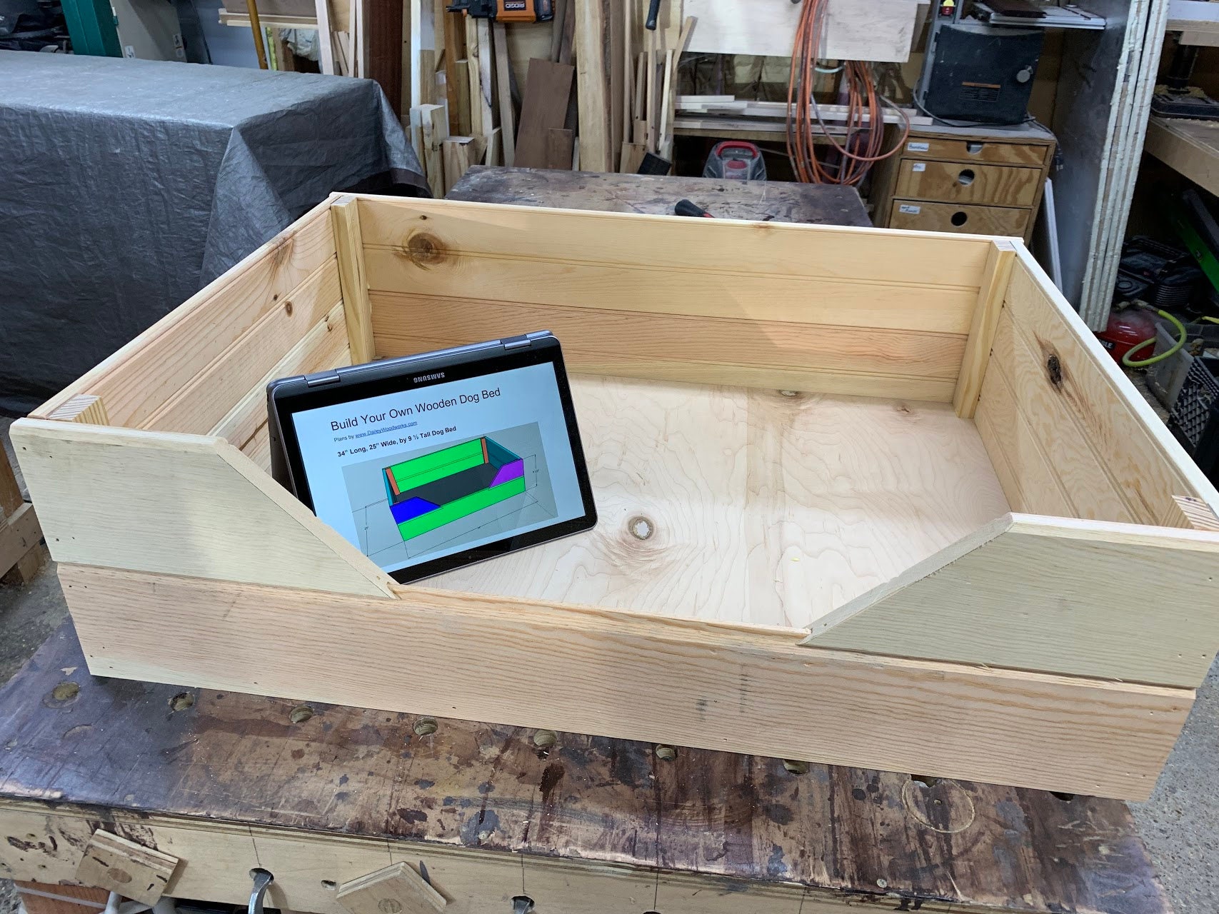 Dog bed frame diy clearance
