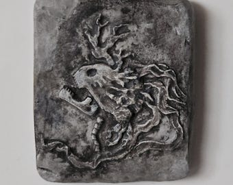 Mujer: Colgante de sirena con calavera de coral en miniatura