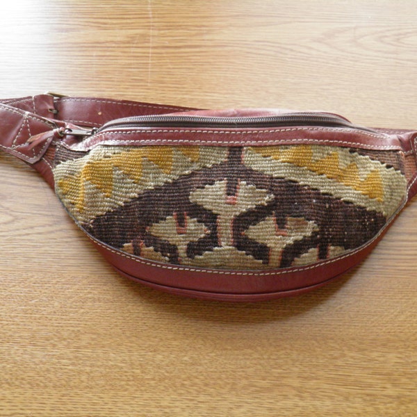 Hand Woven Turkish Kilim Genuine Leather Fanny Pack, Bumbag, Genuine Leather Bumbag, Vintage Belt Bag, Belly Bag, Hip Pack, Leather Snatchel