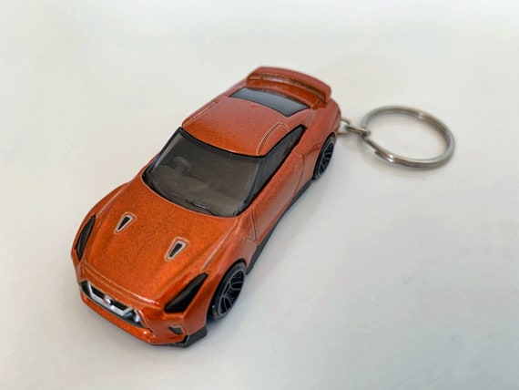 hot wheels nissan skyline r35
