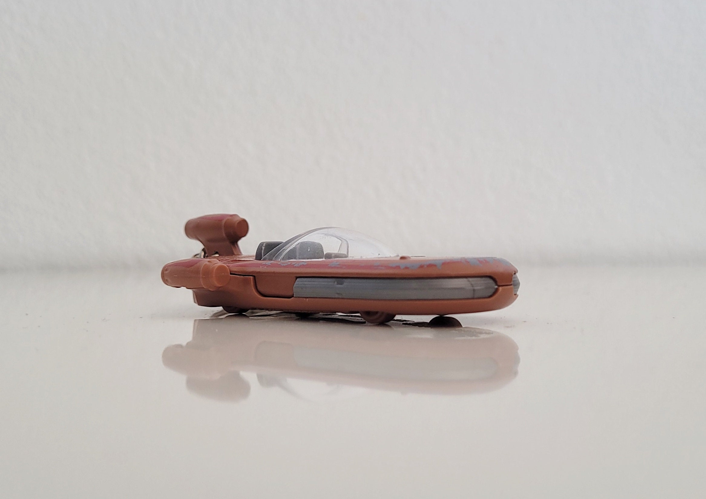 Star Wars X-34 Landspeeder - Hot Wheels Die Cast on Key Chain - Etsy