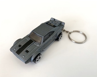 Ice Charger - O destino dos furiosos Hot Wheels fundido em chaveiro