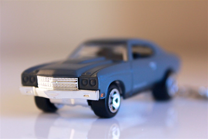 Fast and Furious Hot Wheels Die cast on Key Chain 1970 Chevy Chevelle SS