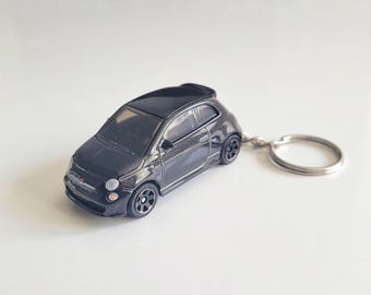 Fiat 500 - Hot Wheels Die cast on Key Chain