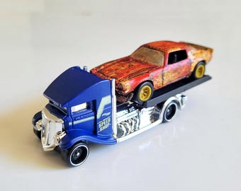 Custom Made Patina Rusty Hot Wheels 70 Camaro with Flat Bed Hauler