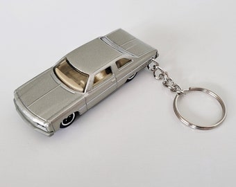 1975 Chevy Caprice - Matchbox Diecast Car Keychain