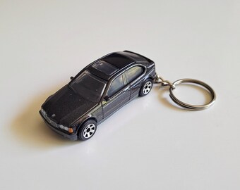 1995 BMW 318 Ti - Matchbox Die cast on Key Chain