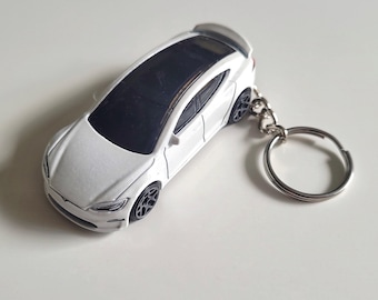 Tesla Model S Plaid - Hot Wheels Die cast em chaveiro