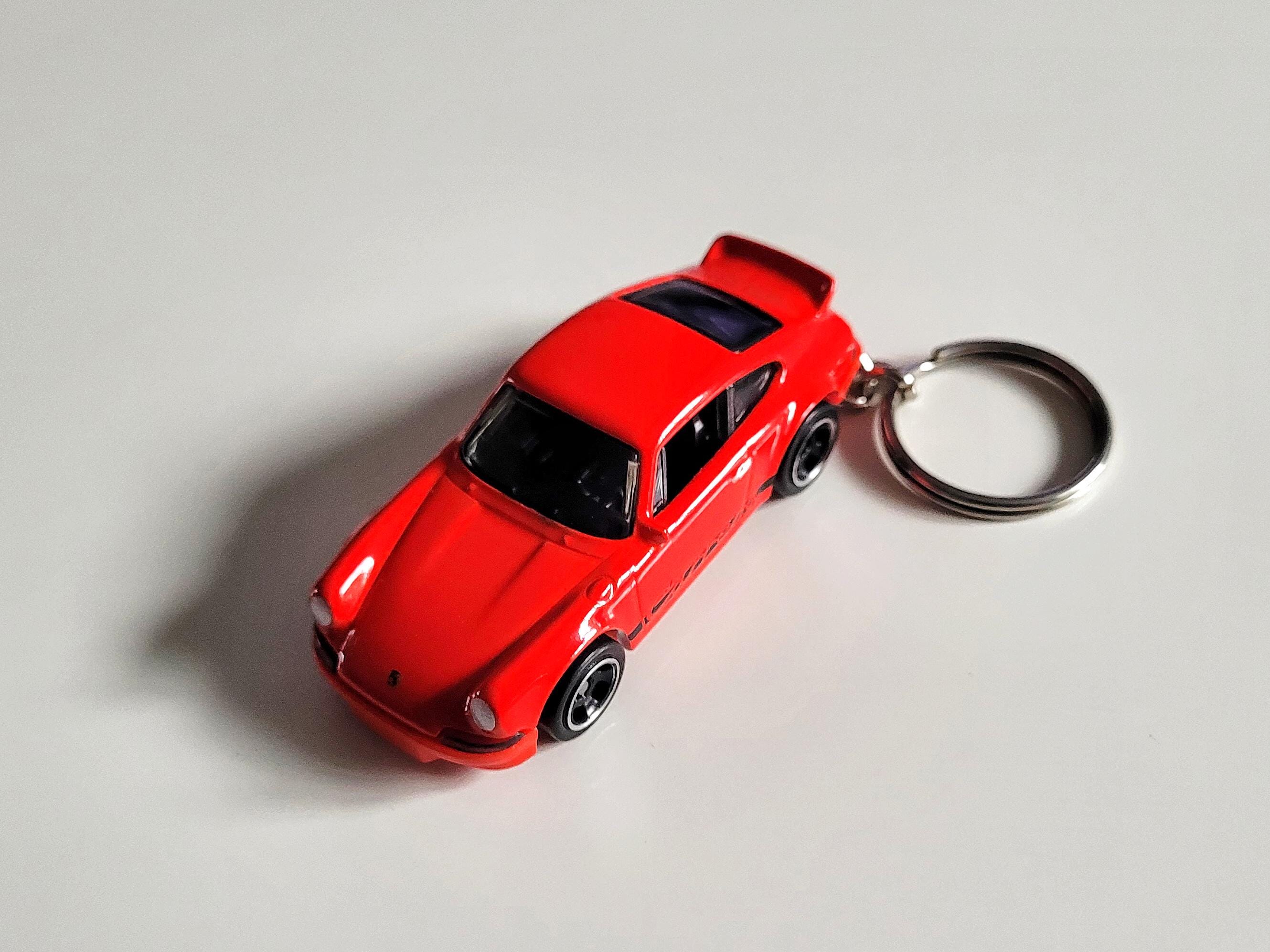 Porsche 911 Carrera RS 2.7 - Hot Wheels Die Cast on Key Chain - Etsy
