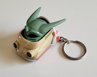 Grogu The Child - Baby Yoda - Star Wars - Mandalorian - Hot Wheels Die cast on Key Chain