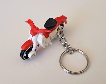 Honda Super Cub - Hot Wheels fundido em chaveiro