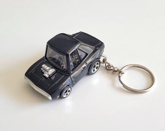 Tooned 70 Dodge Charger - Velozes e Furiosos Hot Wheels Die cast em chaveiro