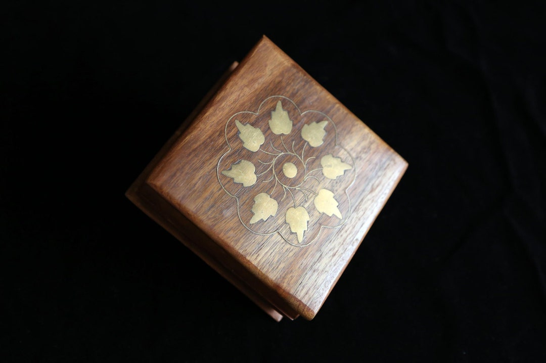 Small Box Inlay Small Asian Brass Inlay Box - Etsy