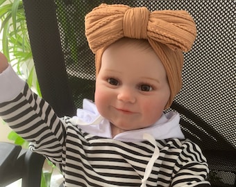 Muñecas realistas de bebé renacido, cuerpo suave y tierno, muñeca hecha a mano de alta calidad, piel 3D, múltiples capas con cabello dibujado a mano