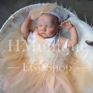 Reborn Baby Girl 19 inch 3D Skin with Veins Lifelike Reborn Toddler Doll Cloth Body Birthday Gifts