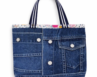 Sacola de tecido jeans reciclado feita à mão