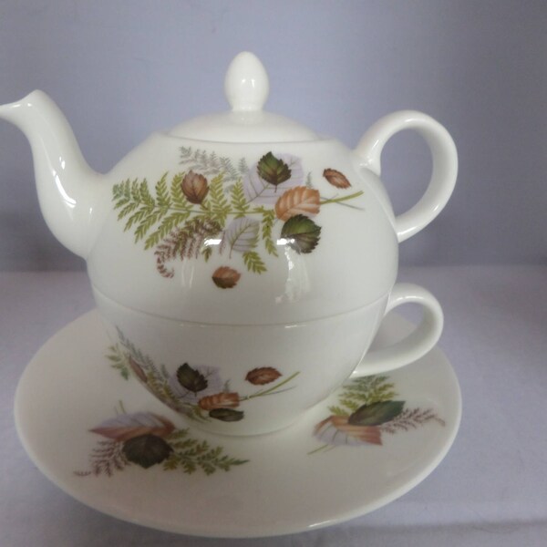 tea for one, Autumn leaves design, White Swan china, Staffordshire china, British bone china, English bone china, gift for Mum,