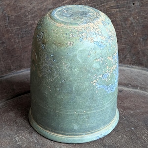 Bronze bell 13th - 14th century Tran dynasty Ancient Culture Asia Antique green patina buried find genuine antique fine museum quality